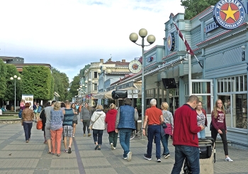 Jurmala - Walk on pedestrian street